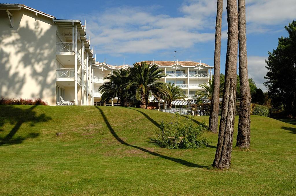 Madame Vacances Residence Du Golf Moliets-et-Maa Ruang foto