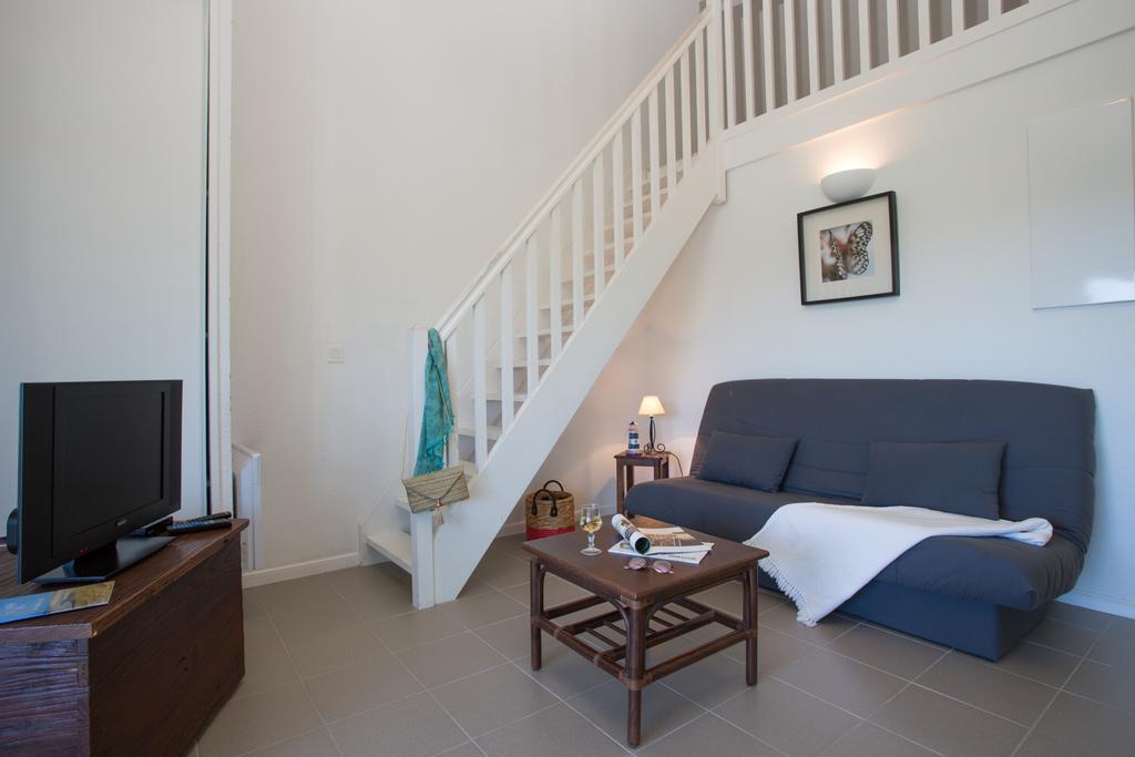 Madame Vacances Residence Du Golf Moliets-et-Maa Bagian luar foto